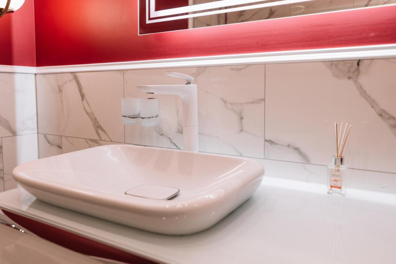Royal Tower Vip Smart Apartments 4 Κίεβο Εξωτερικό φωτογραφία